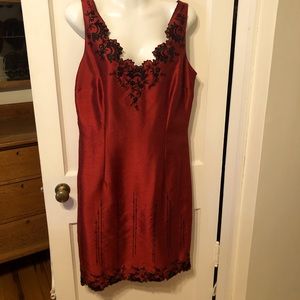 Elegant Maggy London Dress Size 10